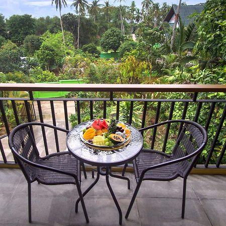 Butterfly Garden Villa Laem Set Beach Exterior photo